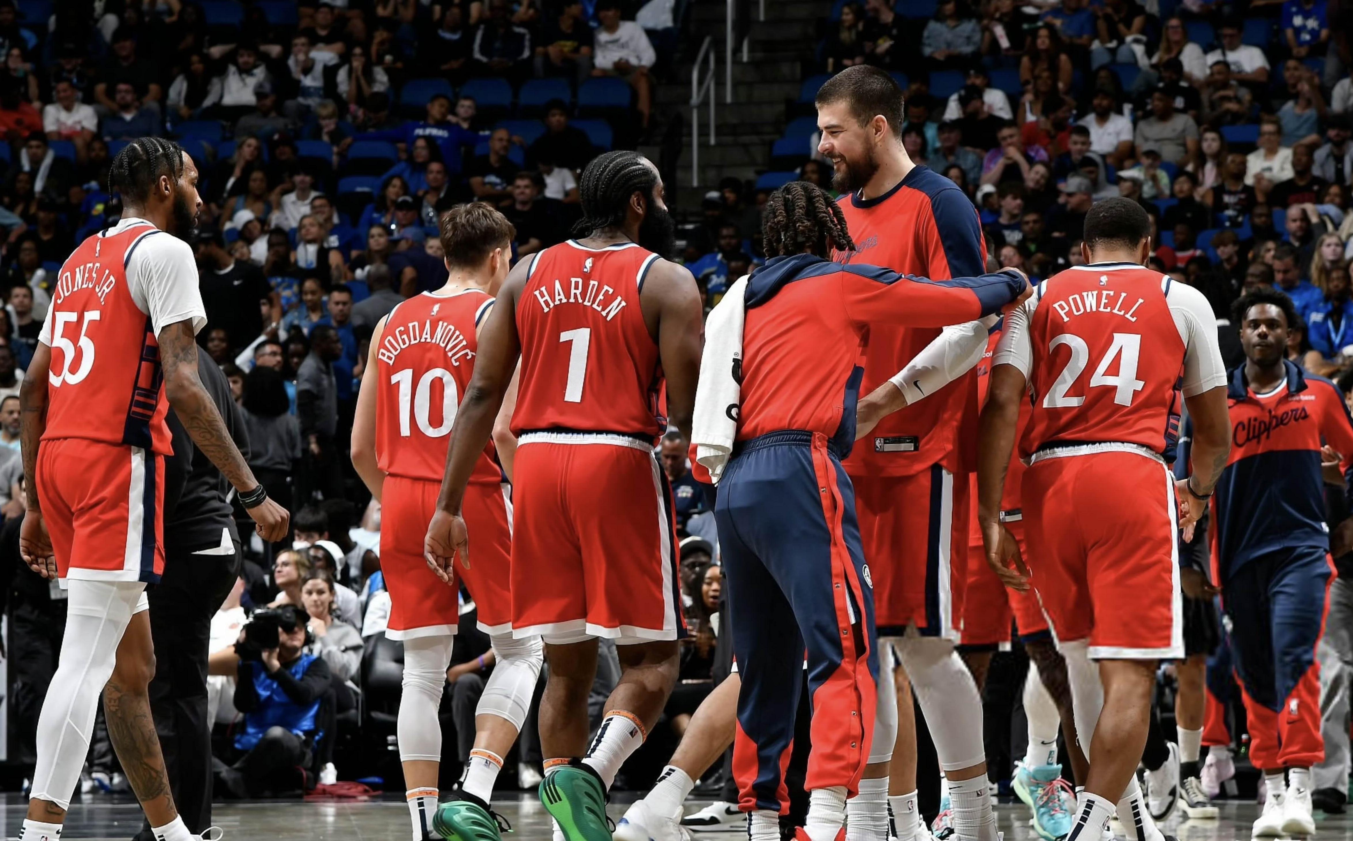 勇士翻盘北京队，哈登统治全场