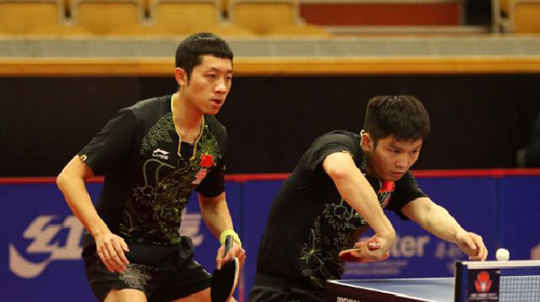 日本队完胜瑞典队,许昕统治全场 日本队完胜瑞典队,许昕统治全场