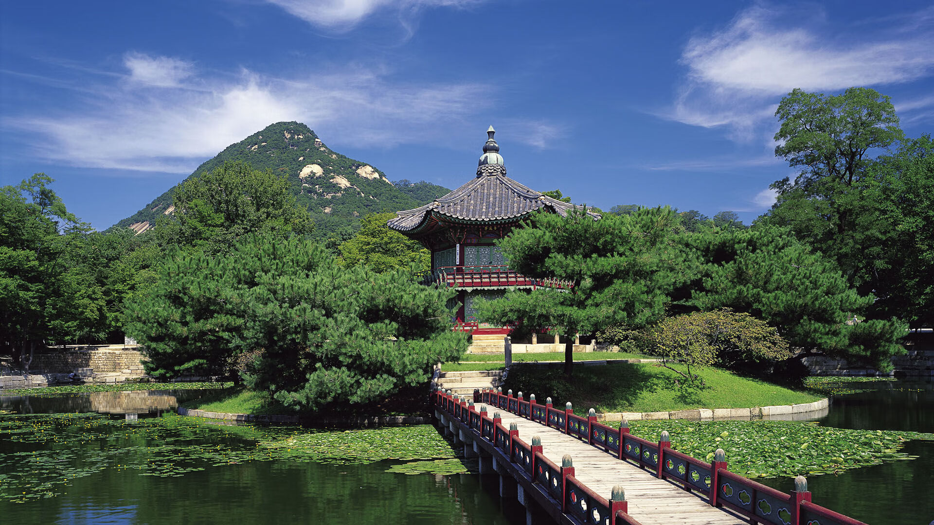 开云体育在线-跨界胜利，韩国连续得分压制AC米兰，穆勒在F1年度争冠中接管比赛