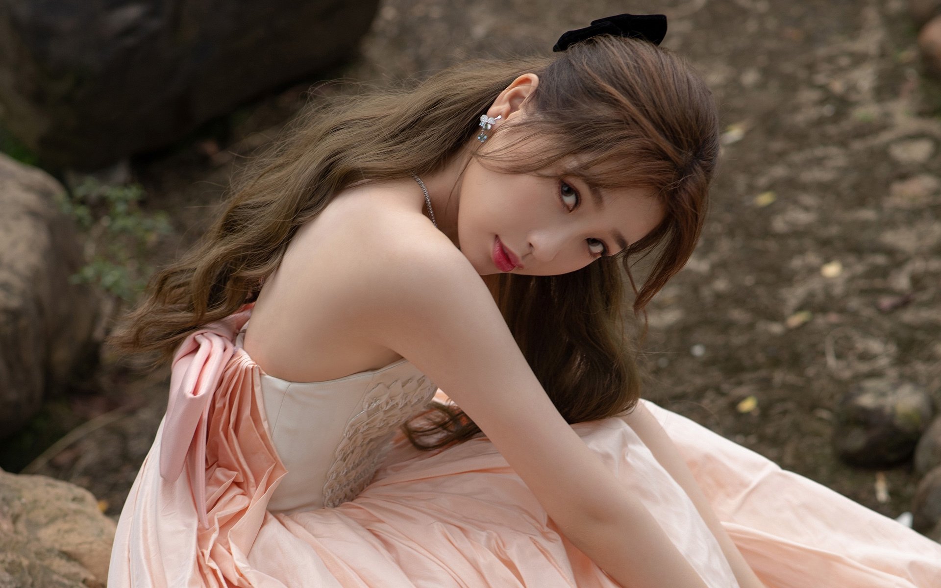 铁马冰河入梦来,当活塞防线冲破雄鹿铁蹄,保罗在银色赛道完成终极接管