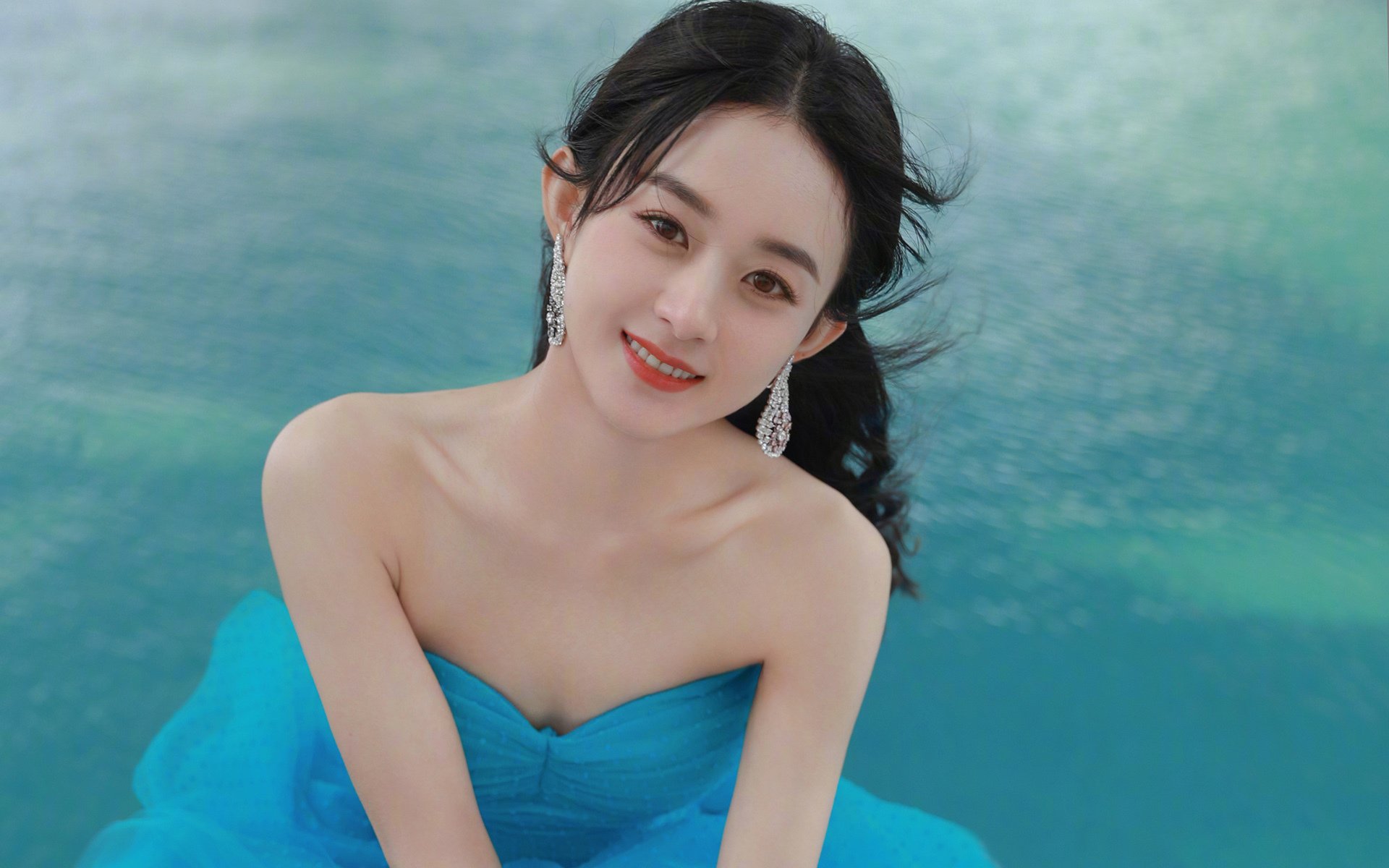 开云体育2026-铁锁横江亦枉然，当莱比锡的钢铁防线遇上莫德里奇的月光穿林